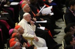 papież franciszek z biskupami